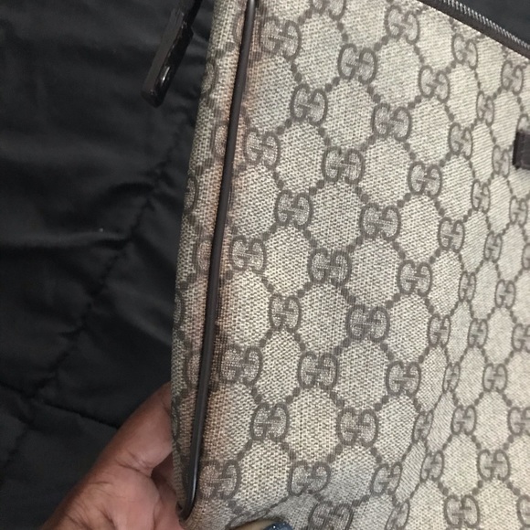 Gucci Clutch - Picture 3 of 8